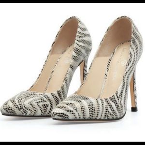 Lidia Talavera "Renata" custom made stiletto pumps in Blanco Zebra Size 7.5